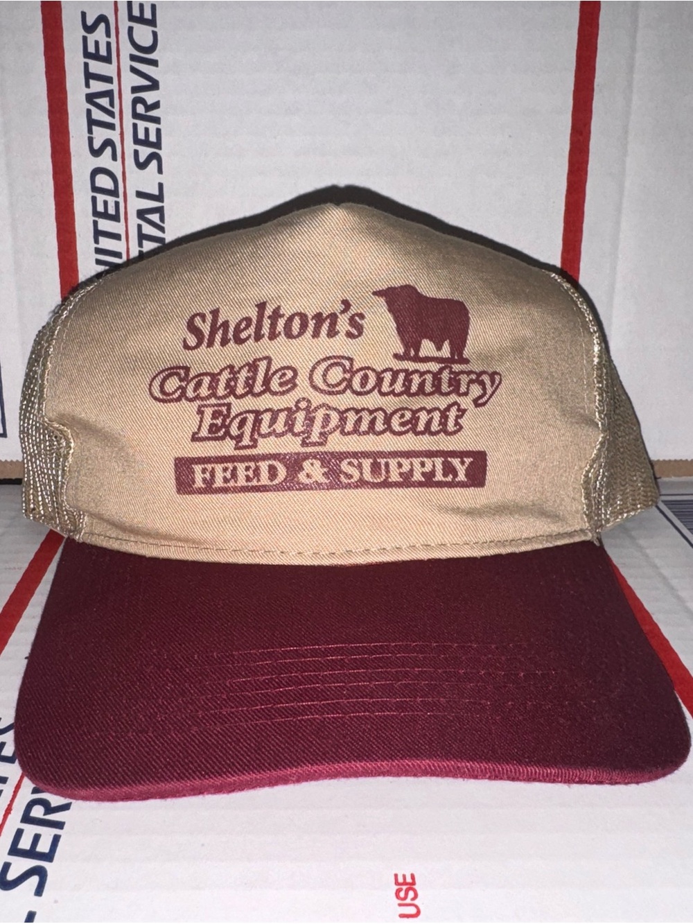 Shelton's Cattle 🐄 🐮 Country Equipment Feed & Supply Trucker Hat Vtg cap co.